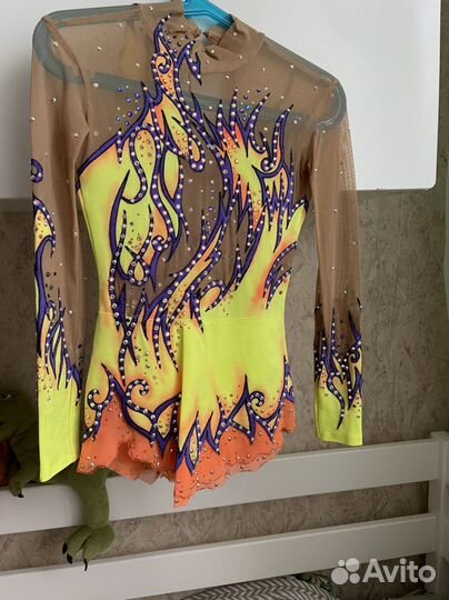 Купальник для художественной гимнастики