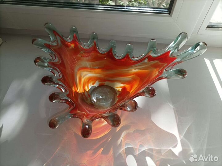 Ваза из цветного стекла чехия винтаж