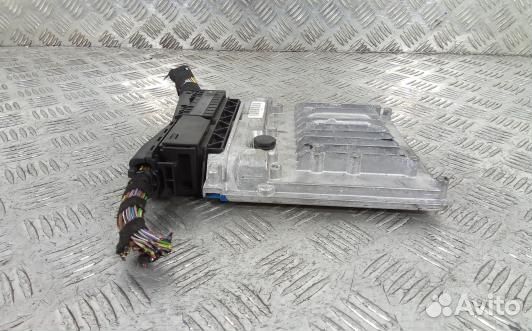 Блок управления двс mercedes benz vito W639 (JDN22