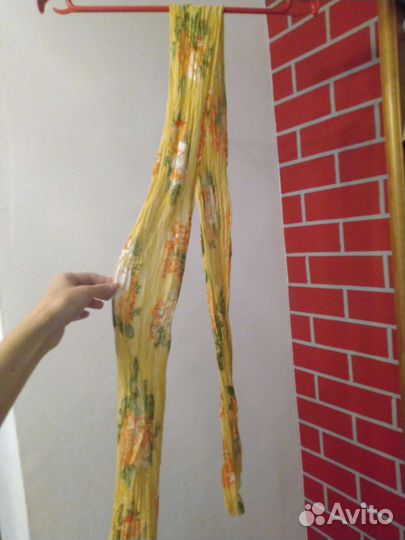 Женский шарф узкий