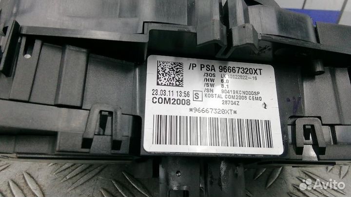 Переключатель поворотов подрулевой Peugeot 5008