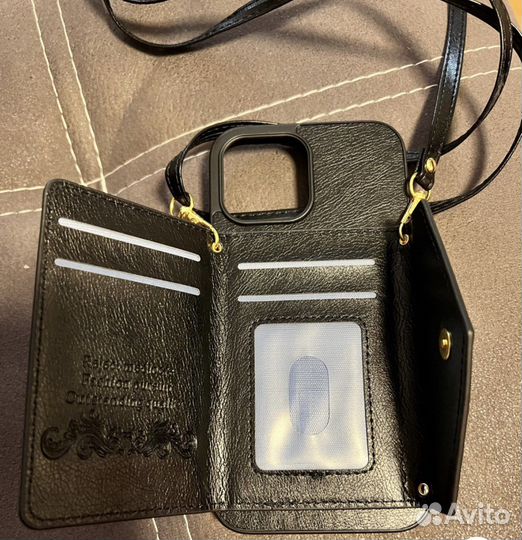 Чехол на iPhone 13 pro