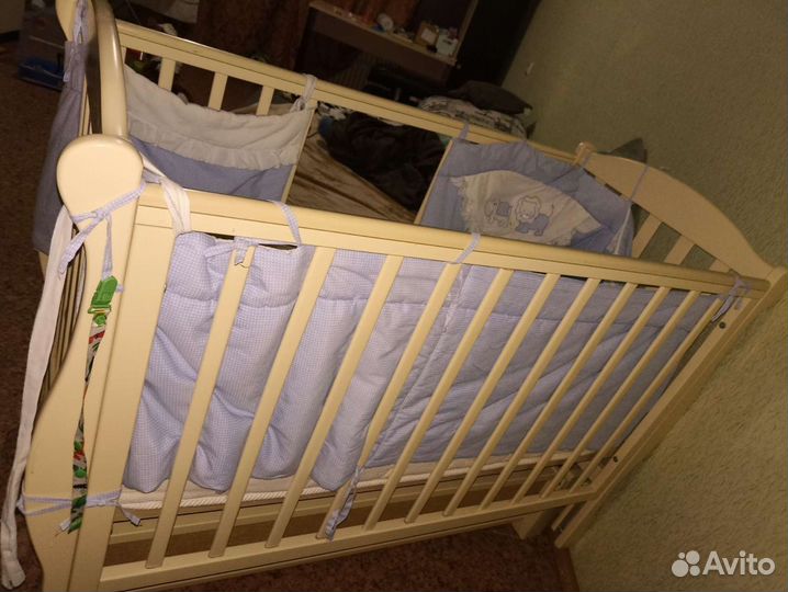 Кроватка детская
