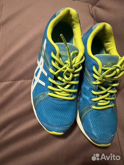 Кроссовки asics