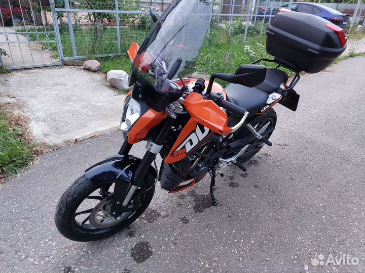 KTM DUK 200