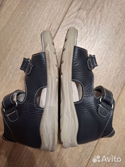 Сандалии для мальчика 26 размер