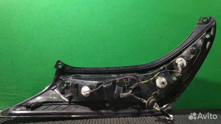 Фонарь задний правый Toyota Aygo 2 2015