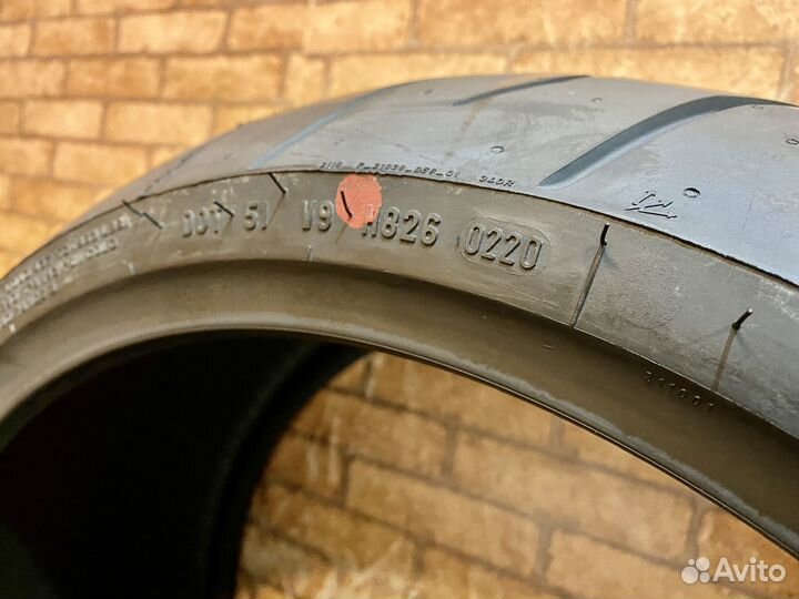 240/40 R18 Pirelli Diablo №90 Новая мото шина
