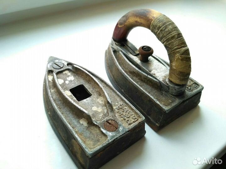 Утюг наплитный