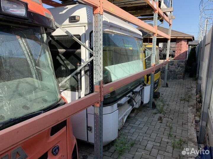 Кабина Renault Magnum