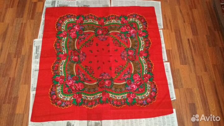 Платок шерстяной