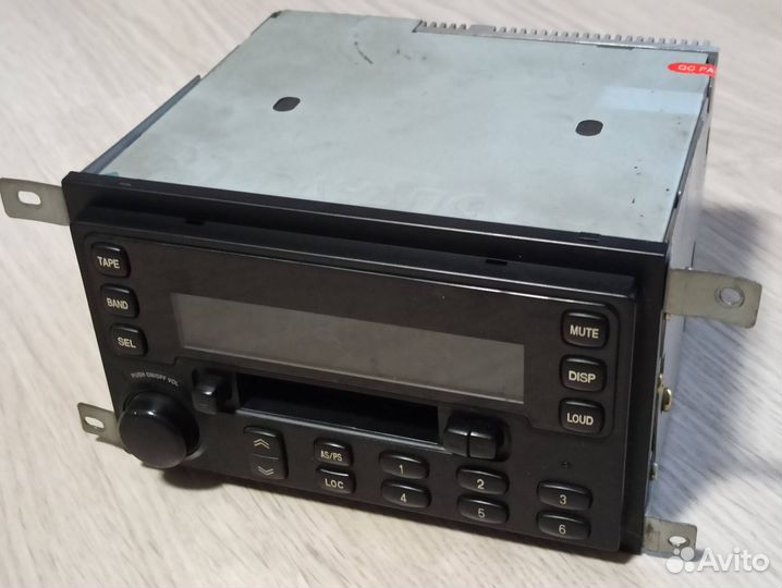 Кассетная автомагнитола 2 din