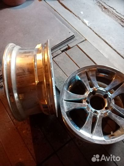 Диски литые r 20 5x150 на Lexus 570