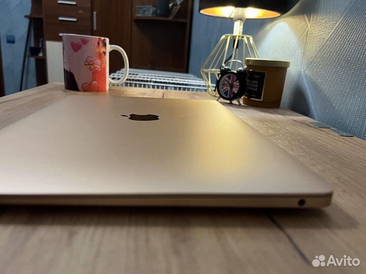 Apple MacBook air 13 2020 i3