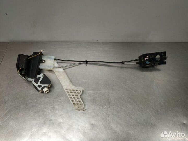 Замок двери задний правый Hyundai Elantra XD G4ED