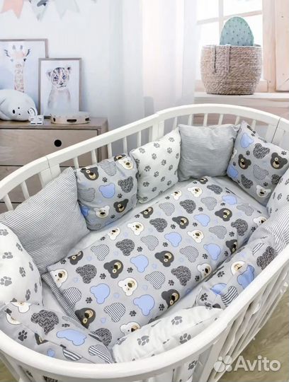 Бортики в детскую кроватку с одеялом