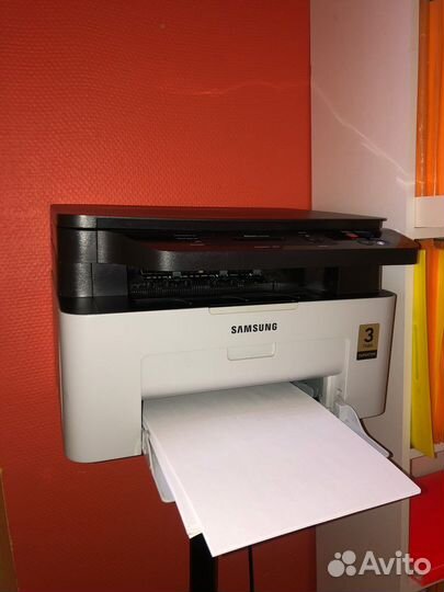 Принтер Samsung Xpress M2070W