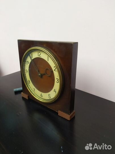 Часы настольные СССР Весна