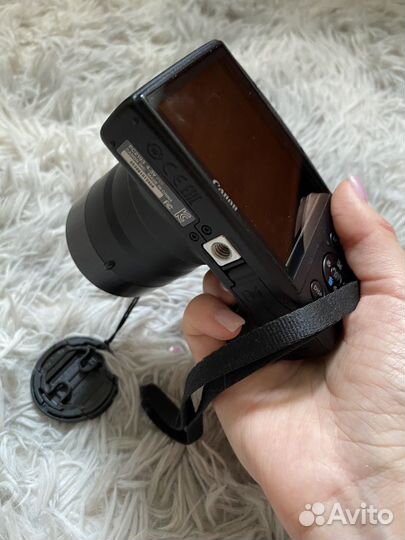 Цифровой фотоаппарат Canon