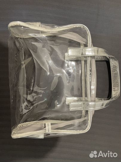 Косметичка прозрачная