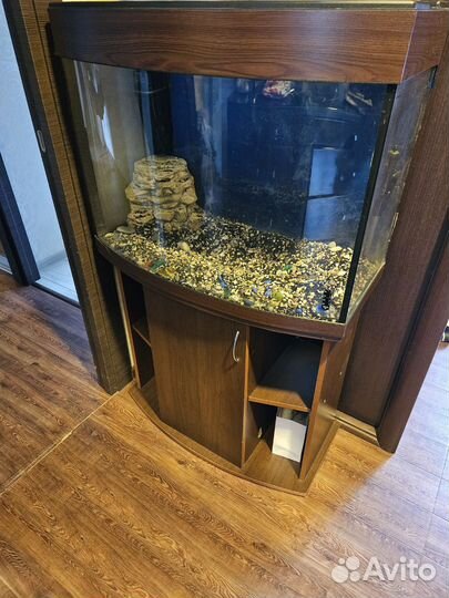 Аквариум с тумбой
