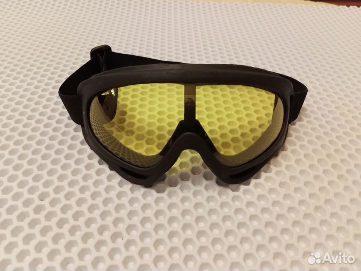 Очки защитные