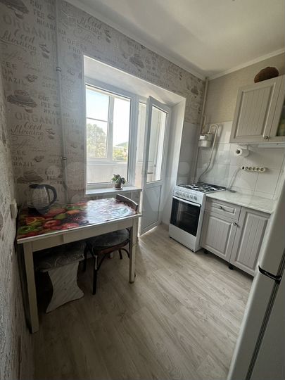 2-к. квартира, 35,8 м², 3/5 эт.