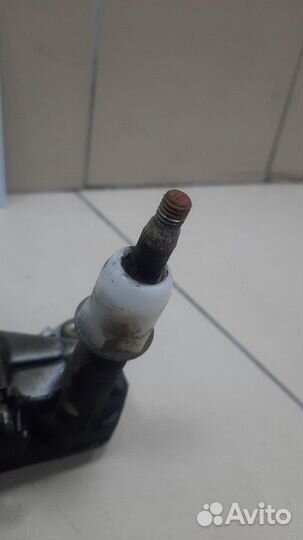 Моторчик стеклоочистителя задний Nissan Patrol