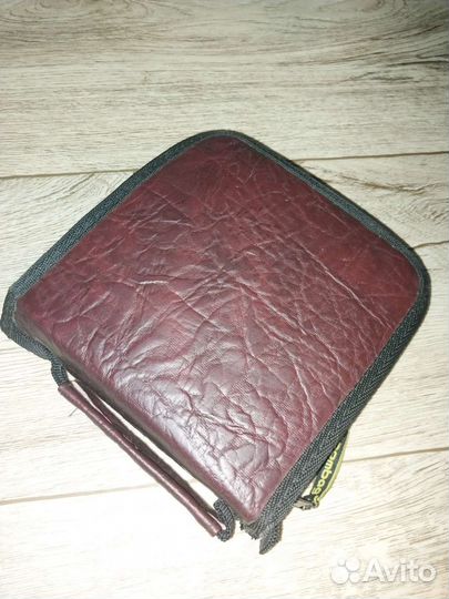 Кожаная сумка для хранения сд дисков в машине