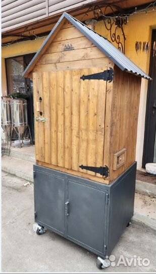 Коптильный шкаф. Коптильня