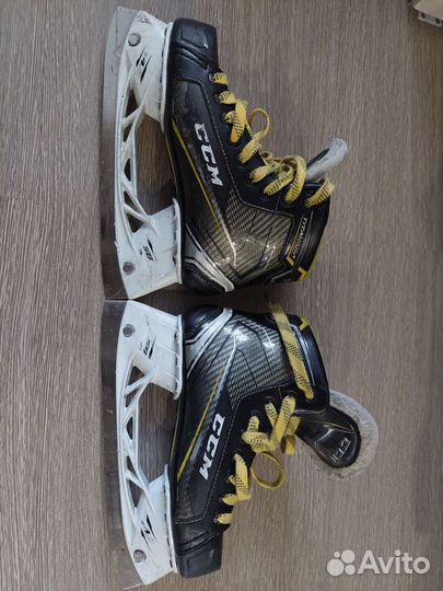 Коньки хоккейные CCM