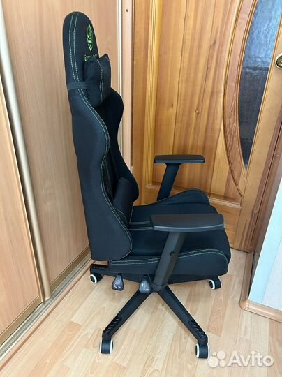 Компьютерное кресло ткань