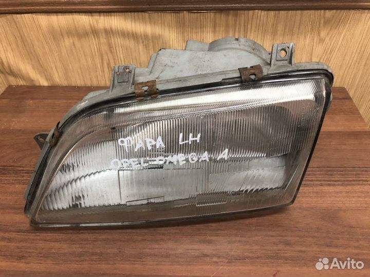 Фара левая Opel Omega A