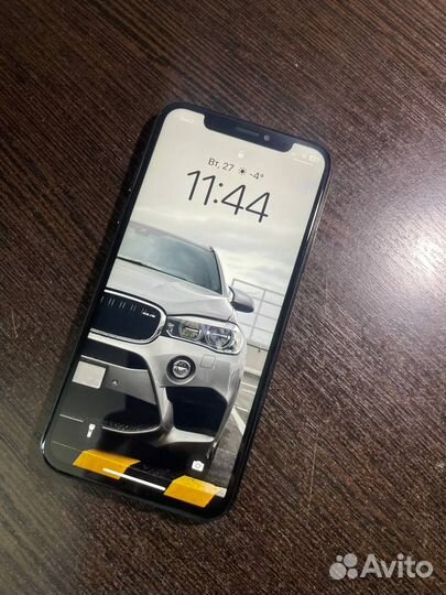 iPhone Xs, 64 ГБ
