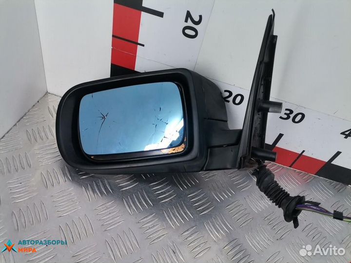 Зеркало наружное левое BMW 5 E39 2000 51168266585