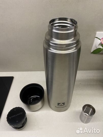 Термос Арктика 1 л