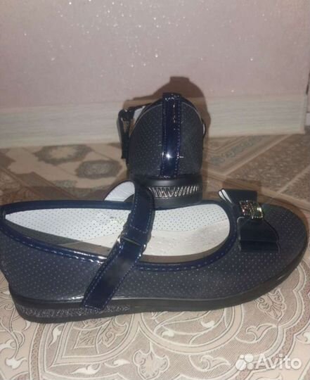 Туфли для девочки 33-34 размер