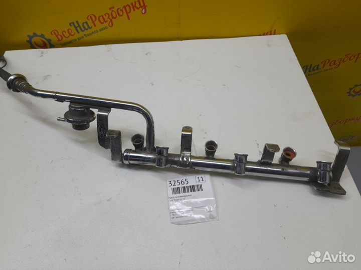 Рампа топливная(рейка) Ford Maverick 3.0