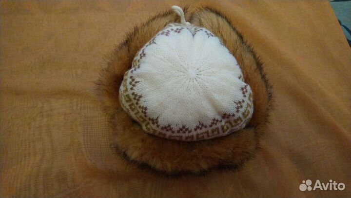 Шапка женская зимняя