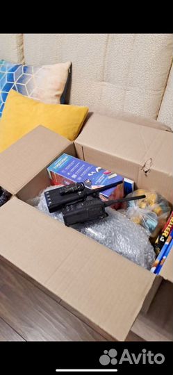 Коробка с вещами