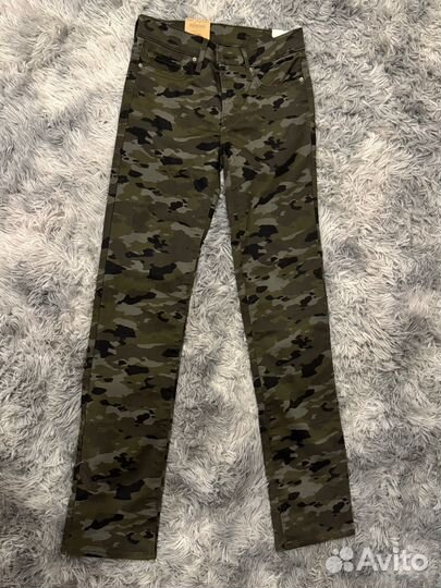Джинсы levis камуфляжные