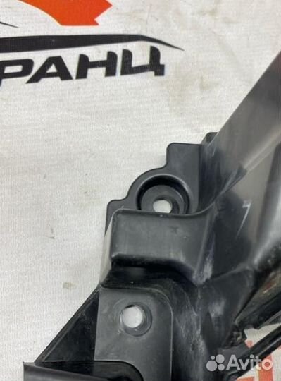 Кронштейн бампера задний левый Citroen C4