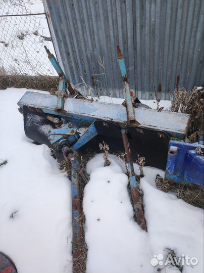 Щетка коммунальная