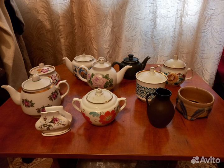 Посуда из чайного сервиза