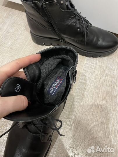 Ботинки осенние