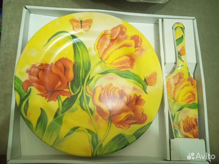 Подсвечник, блюдо с лопаткой и отделочная кромка