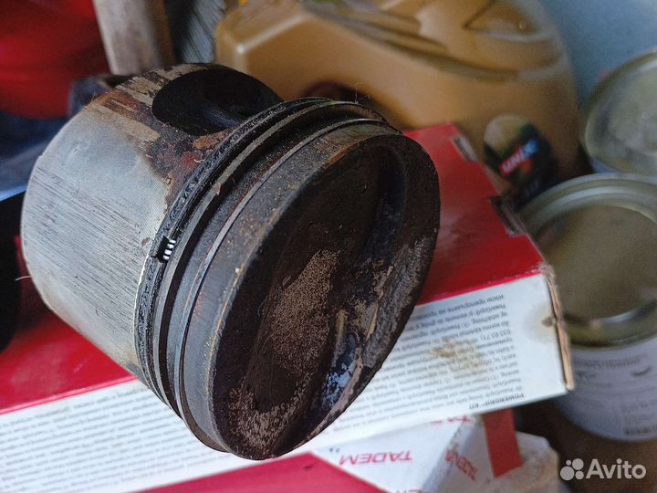 Поршни ваз 82 мм бу в рабочем состоянии