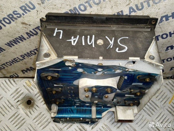 Панель приборов (щиток) Scania 4-Series 1999