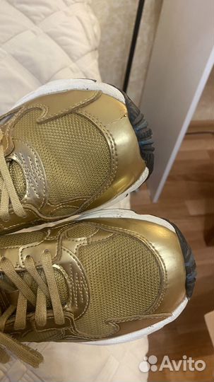 Кроссовки женские adidas