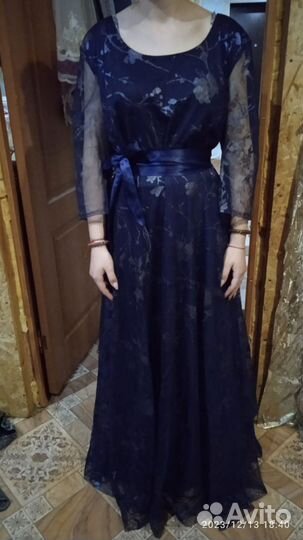 Платье женское